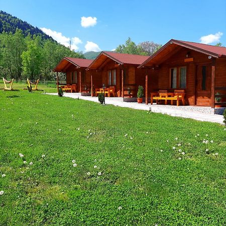 Hotel Casutele Din Retezat Nucsoara  Esterno foto