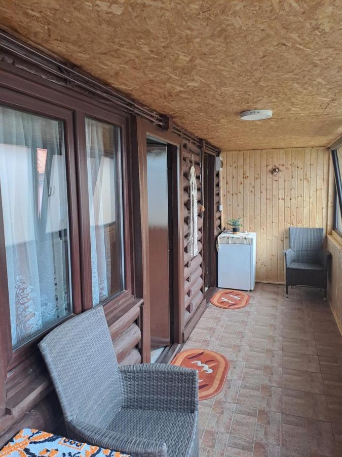 Hotel Casutele Din Retezat Nucsoara  Esterno foto